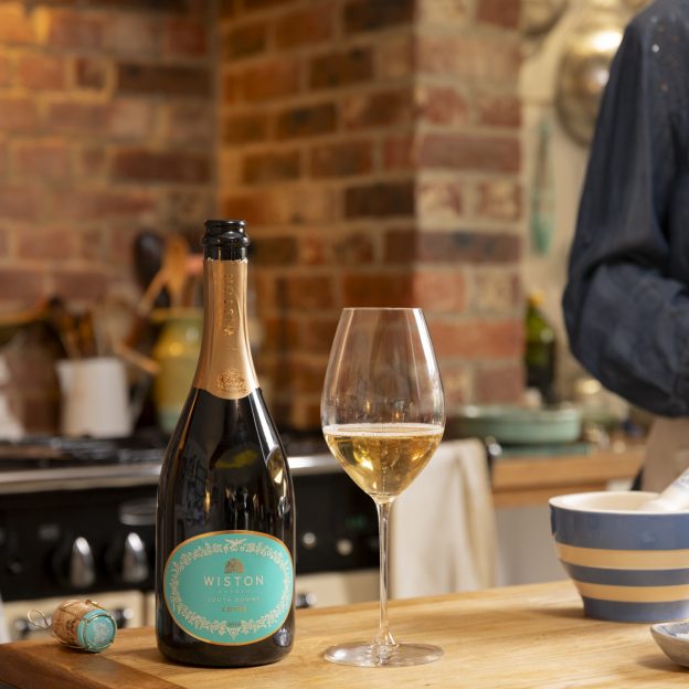 Wiston Estate, English Sparkling Wine, Christmas food pairing