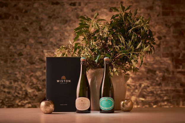 English Sparkling Wine, Christmas Gifting, Wiston Estate